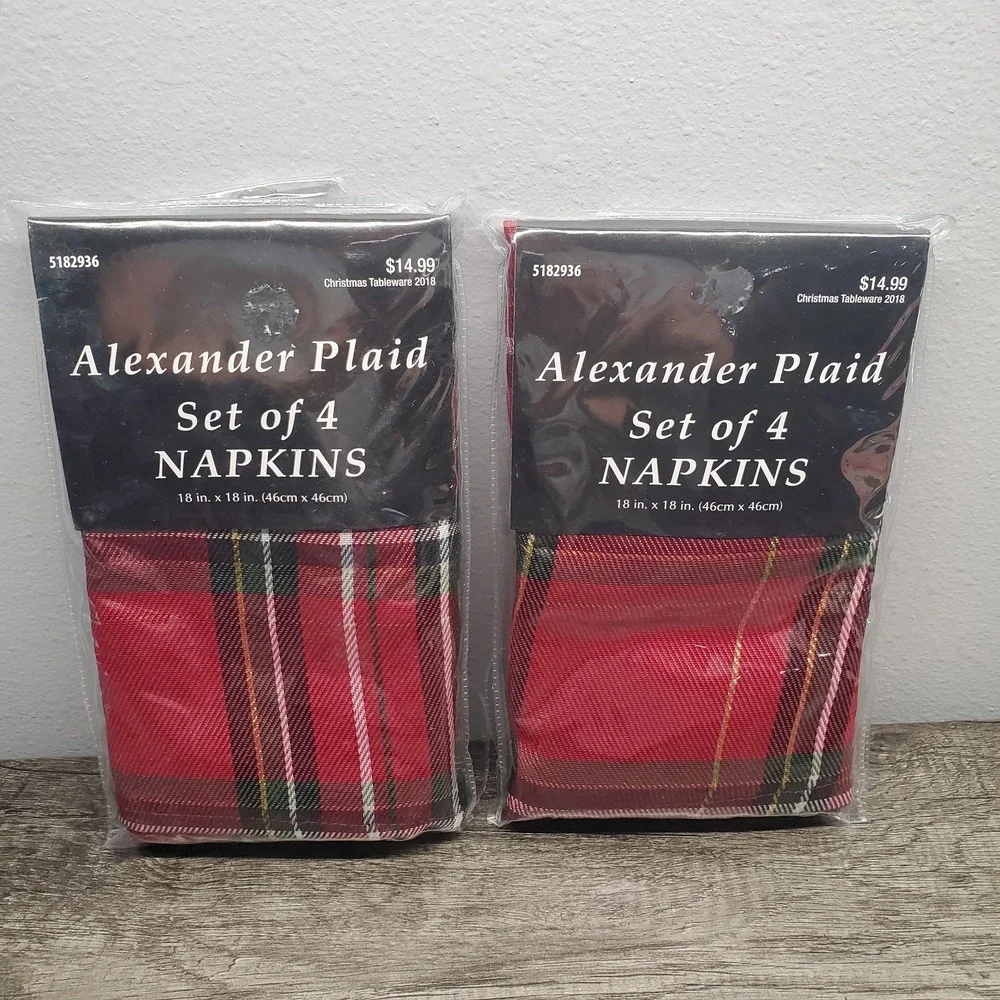 Robert Stanley Home Napkins Alexander Plaid Red Holiday Christmas Set Of 8 NEW
